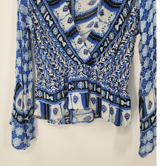 FREE PEOPLE Rosalie Indigo Combo Blue Faux Wrap Top Blouse Size Medium Boho - Picture 5 of 6